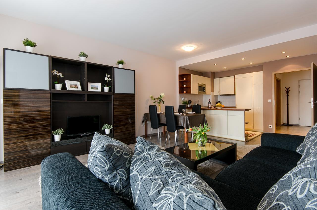 Sweet Home At The Danube With Wellness Budapest Esterno foto