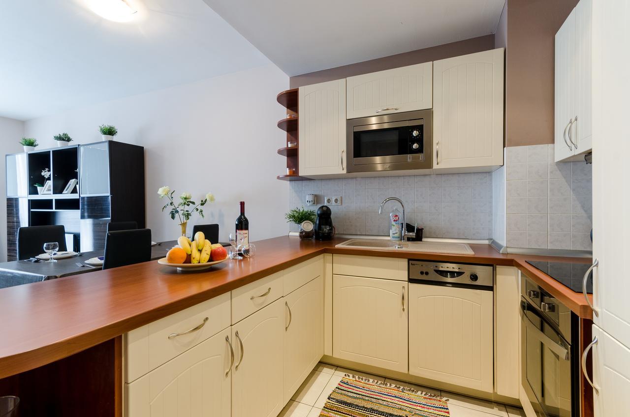 Sweet Home At The Danube With Wellness Budapest Esterno foto
